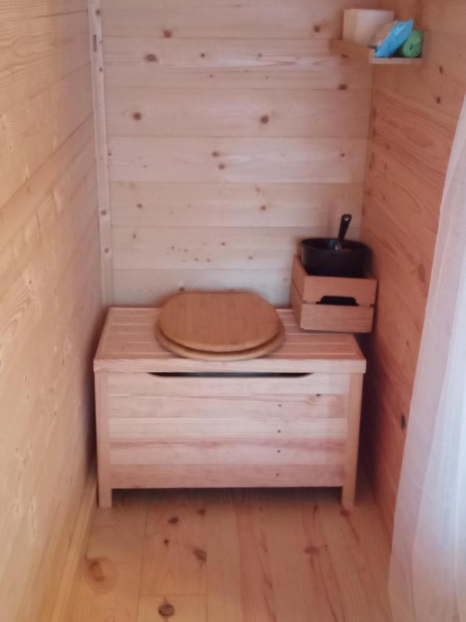 Chambre Studio Photo Chalet Sdb Partagee A Proximite Chavagne Εξωτερικό φωτογραφία