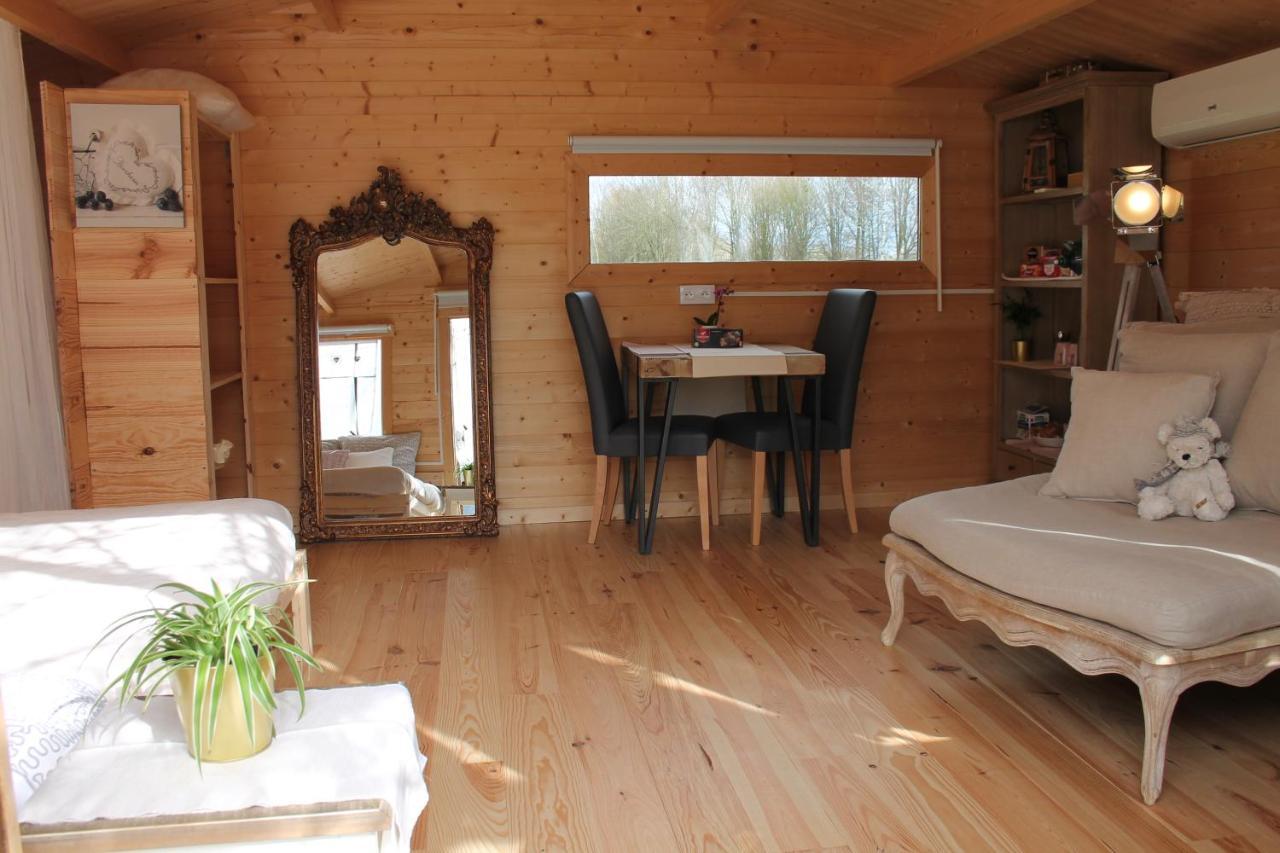 Chambre Studio Photo Chalet Sdb Partagee A Proximite Chavagne Εξωτερικό φωτογραφία