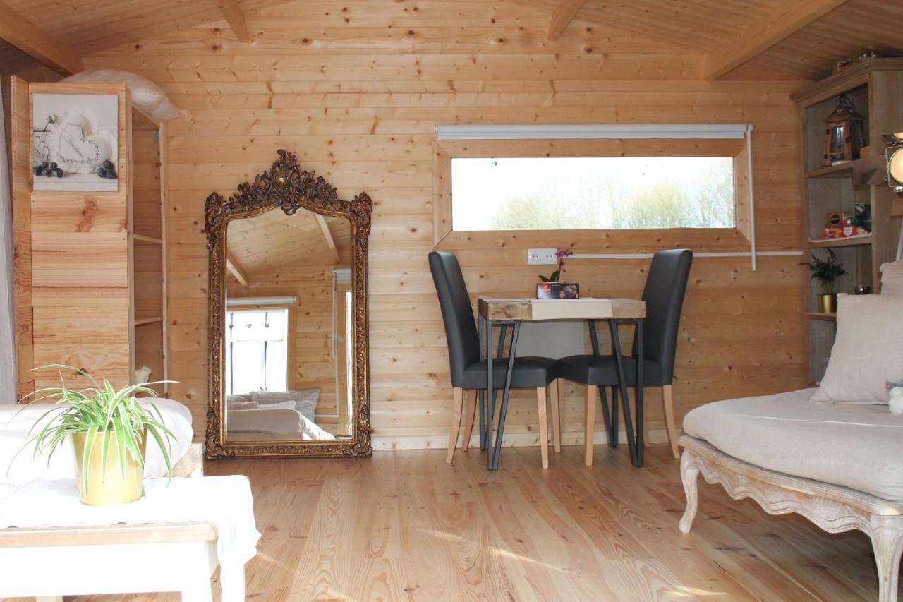 Chambre Studio Photo Chalet Sdb Partagee A Proximite Chavagne Εξωτερικό φωτογραφία