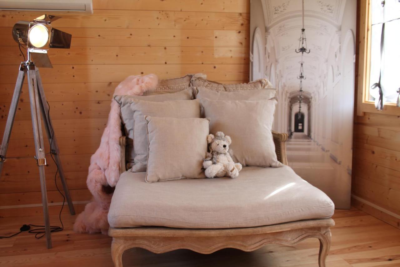 Chambre Studio Photo Chalet Sdb Partagee A Proximite Chavagne Εξωτερικό φωτογραφία